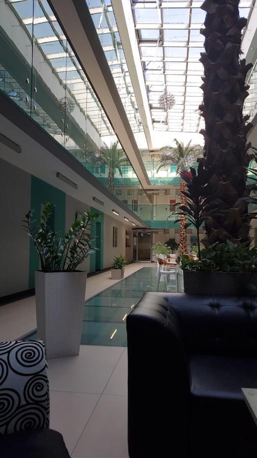 Diva Capitol Luxury Apartment Скопие Екстериор снимка