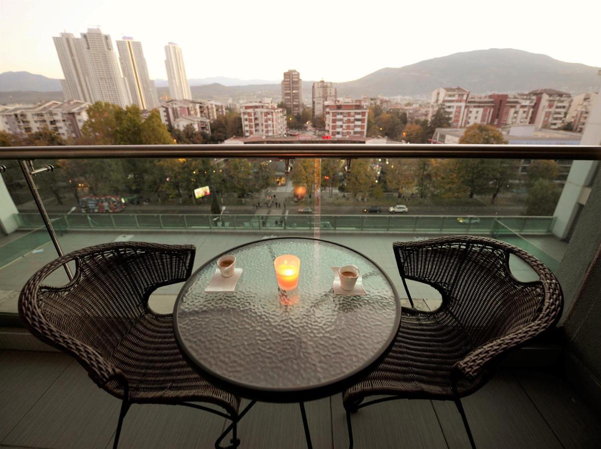Diva Capitol Luxury Apartment Скопие Екстериор снимка