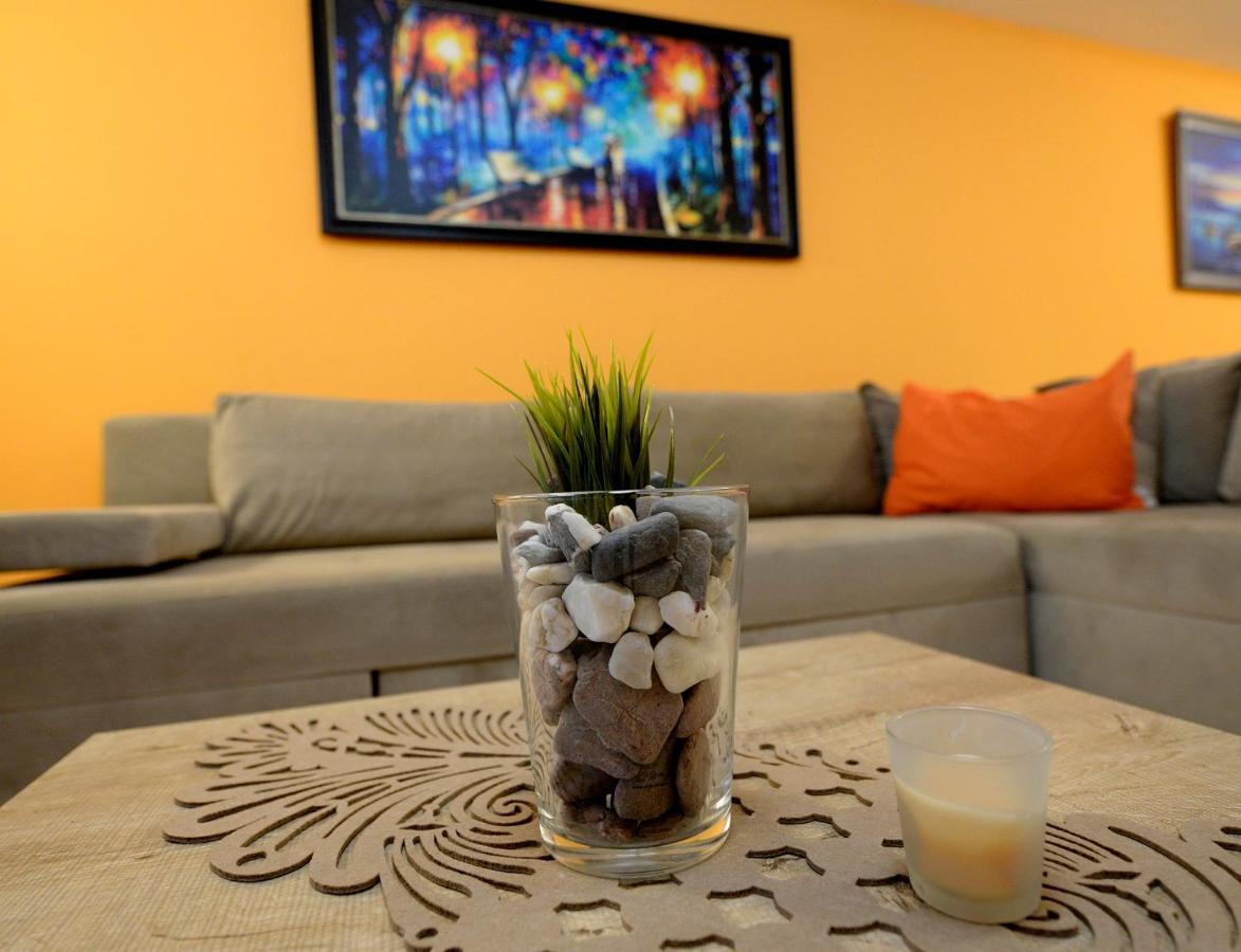 Diva Capitol Luxury Apartment Скопие Екстериор снимка
