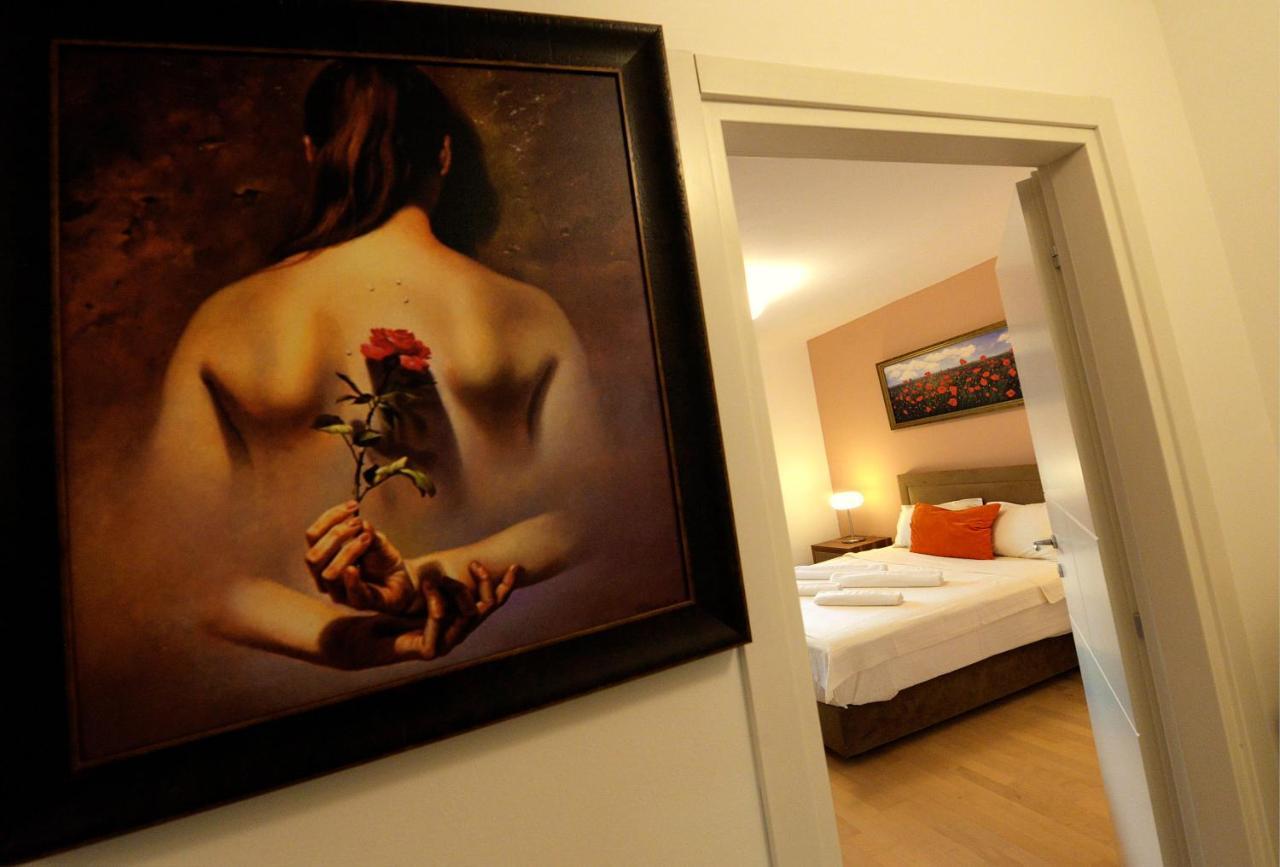 Diva Capitol Luxury Apartment Скопие Екстериор снимка