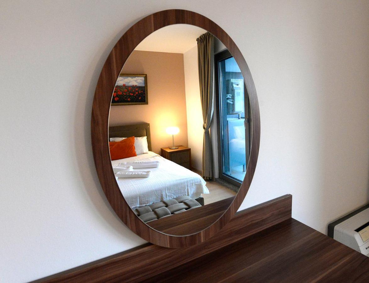 Diva Capitol Luxury Apartment Скопие Екстериор снимка
